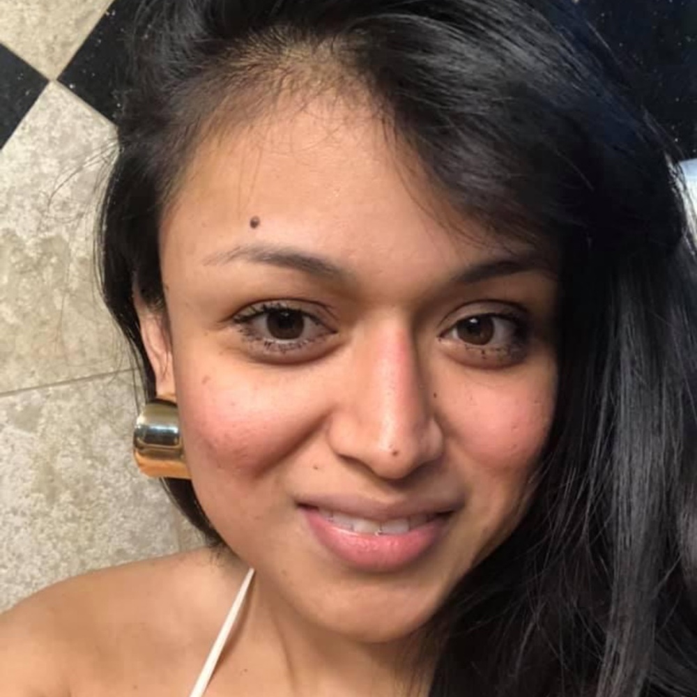 Meet your Posher, Noemi